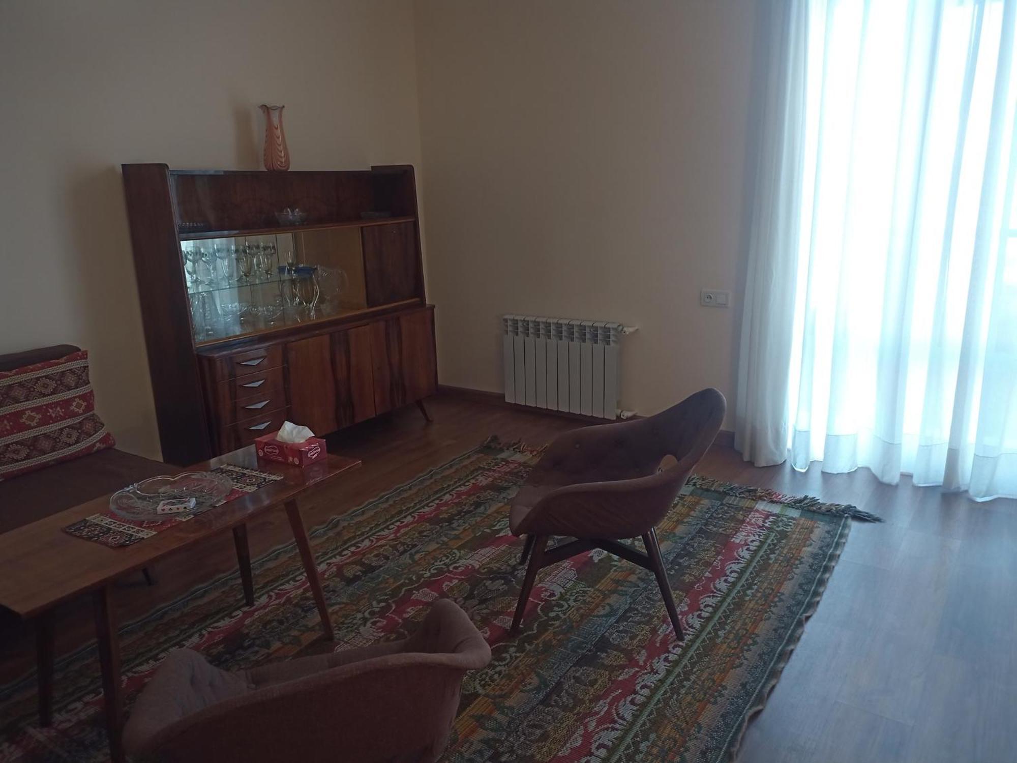 Spacious One Bedroom Apartment In The City Centre Yerevan Exterior photo